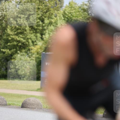 16.06.2024 - 26. Vierlanden-Triathlon Jannik Wohlers http://msf.ph/oto/6281608 16.06.2024 11:22:05 Radfahren 30, 94, 108, 360, 403, 1279 meine-sportfotos.de