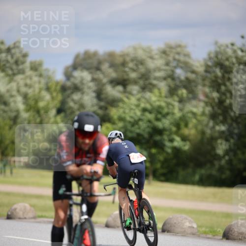 16.06.2024 - 26. Vierlanden-Triathlon Jannik Wohlers http://msf.ph/oto/6282079 16.06.2024 11:23:47 Radfahren 83, 122, 627 meine-sportfotos.de