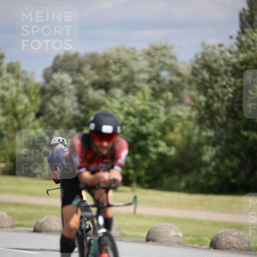 16.06.2024 - 26. Vierlanden-Triathlon Jannik Wohlers http://msf.ph/oto/6282090 16.06.2024 11:23:47 Radfahren 83, 122, 627 meine-sportfotos.de