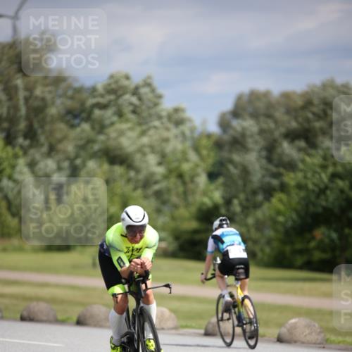 16.06.2024 - 26. Vierlanden-Triathlon Jannik Wohlers http://msf.ph/oto/6282449 16.06.2024 11:23:55 Radfahren 82, 122, 581, 627 meine-sportfotos.de