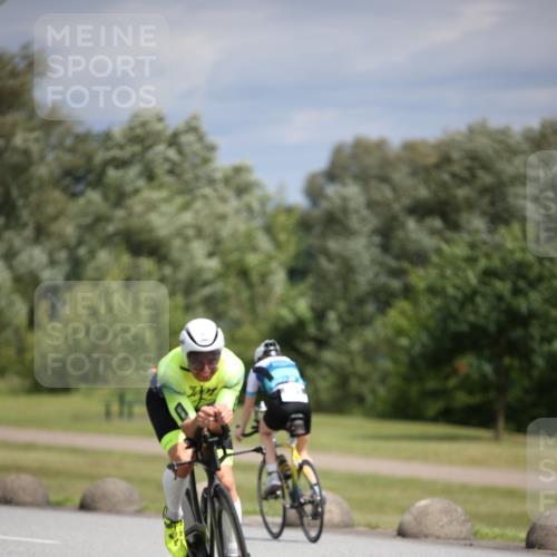 16.06.2024 - 26. Vierlanden-Triathlon Jannik Wohlers http://msf.ph/oto/6282454 16.06.2024 11:23:56 Radfahren 54, 82, 135, 581, 627 meine-sportfotos.de
