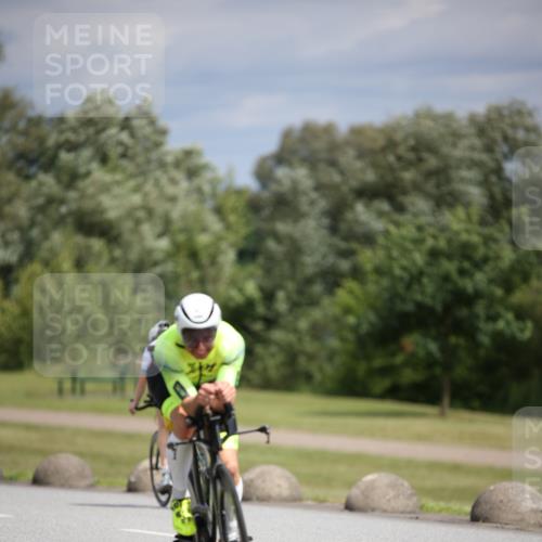 16.06.2024 - 26. Vierlanden-Triathlon Jannik Wohlers http://msf.ph/oto/6282464 16.06.2024 11:23:56 Radfahren 54, 82, 135, 581, 627 meine-sportfotos.de