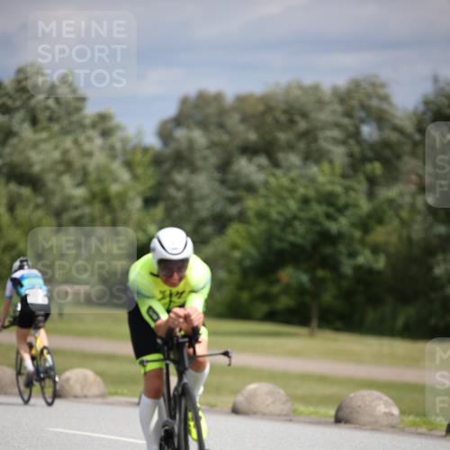 16.06.2024 - 26. Vierlanden-Triathlon Jannik Wohlers http://msf.ph/oto/6282476 16.06.2024 11:23:56 Radfahren 54, 82, 135, 581, 627 meine-sportfotos.de