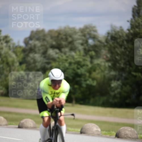 16.06.2024 - 26. Vierlanden-Triathlon Jannik Wohlers http://msf.ph/oto/6282494 16.06.2024 11:23:56 Radfahren 54, 82, 135, 581, 627 meine-sportfotos.de