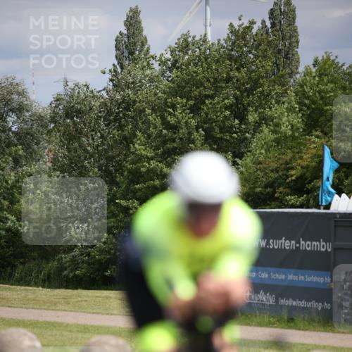 16.06.2024 - 26. Vierlanden-Triathlon Jannik Wohlers http://msf.ph/oto/6282573 16.06.2024 11:23:57 Radfahren 54, 82, 135, 581, 627 meine-sportfotos.de