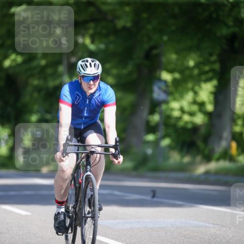 16.06.2024 - 7 Türme Triathlon Fuchs,  Jonas http://msf.ph/oto/6282637 16.06.2024 10:46:45 Radfahren 2 meine-sportfotos.de
