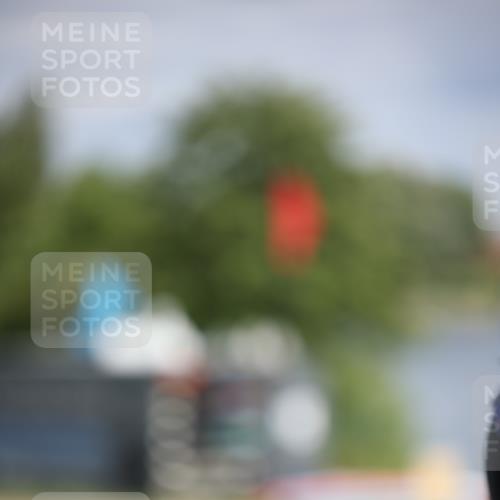 16.06.2024 - 26. Vierlanden-Triathlon Jannik Wohlers http://msf.ph/oto/6282645 16.06.2024 11:23:57 Radfahren 54, 82, 135, 581, 627 meine-sportfotos.de
