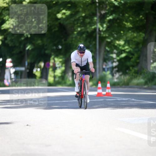 16.06.2024 - 7 Türme Triathlon Fuchs,  Jonas http://msf.ph/oto/6282708 16.06.2024 10:48:03 Radfahren 122 meine-sportfotos.de
