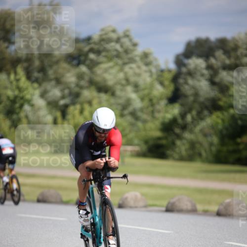 16.06.2024 - 26. Vierlanden-Triathlon Jannik Wohlers http://msf.ph/oto/6282807 16.06.2024 11:24:24 Radfahren 26, 30, 65, 79, 127, 171, 209, 210, 541 meine-sportfotos.de