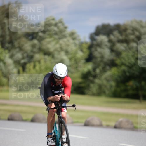 16.06.2024 - 26. Vierlanden-Triathlon Jannik Wohlers http://msf.ph/oto/6282825 16.06.2024 11:24:24 Radfahren 26, 30, 65, 79, 127, 171, 209, 210, 541 meine-sportfotos.de