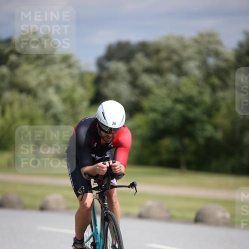 16.06.2024 - 26. Vierlanden-Triathlon Jannik Wohlers http://msf.ph/oto/6282859 16.06.2024 11:24:25 Radfahren 26, 30, 32, 65, 79, 127, 171, 209, 210, 621 meine-sportfotos.de