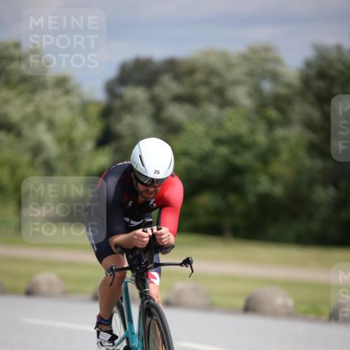16.06.2024 - 26. Vierlanden-Triathlon Jannik Wohlers http://msf.ph/oto/6282865 16.06.2024 11:24:25 Radfahren 26, 30, 32, 65, 79, 127, 171, 209, 210, 621 meine-sportfotos.de