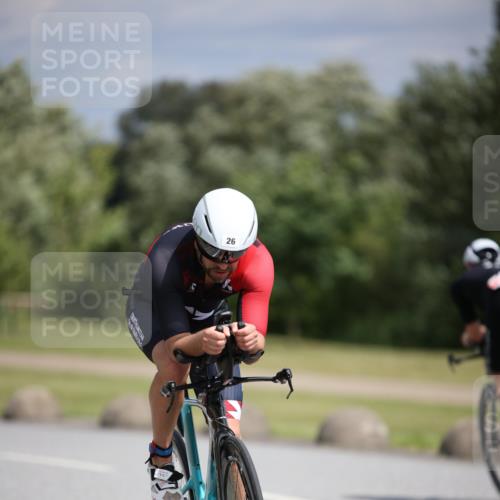 16.06.2024 - 26. Vierlanden-Triathlon Jannik Wohlers http://msf.ph/oto/6282871 16.06.2024 11:24:25 Radfahren 26, 30, 32, 65, 79, 127, 171, 209, 210, 621 meine-sportfotos.de