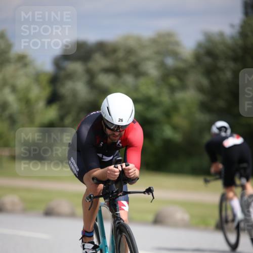 16.06.2024 - 26. Vierlanden-Triathlon Jannik Wohlers http://msf.ph/oto/6282873 16.06.2024 11:24:25 Radfahren 26, 30, 32, 65, 79, 127, 171, 209, 210, 621 meine-sportfotos.de