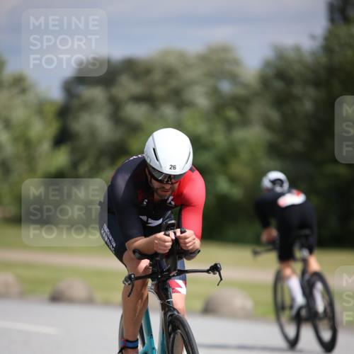 16.06.2024 - 26. Vierlanden-Triathlon Jannik Wohlers http://msf.ph/oto/6282944 16.06.2024 11:24:25 Radfahren 26, 30, 32, 65, 79, 127, 171, 209, 210, 621 meine-sportfotos.de