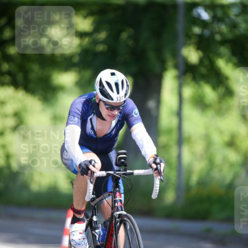 16.06.2024 - 7 Türme Triathlon Fuchs,  Jonas http://msf.ph/oto/6282986 16.06.2024 10:51:51 Radfahren 137 meine-sportfotos.de