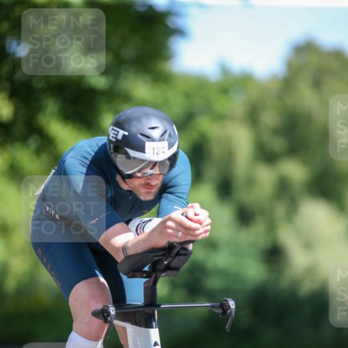 16.06.2024 - 7 Türme Triathlon Fuchs,  Jonas http://msf.ph/oto/6283071 16.06.2024 10:55:17 Radfahren 124 meine-sportfotos.de
