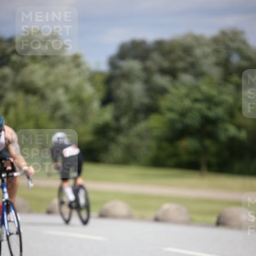 16.06.2024 - 26. Vierlanden-Triathlon Jannik Wohlers http://msf.ph/oto/6283122 16.06.2024 11:24:26 Radfahren 26, 30, 32, 79, 127, 209, 210, 621 meine-sportfotos.de