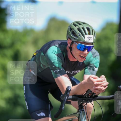16.06.2024 - 7 Türme Triathlon Fuchs,  Jonas http://msf.ph/oto/6283156 16.06.2024 10:56:59 Radfahren 121 meine-sportfotos.de