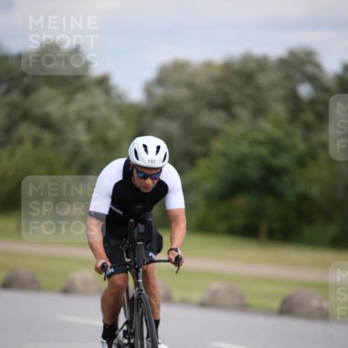 16.06.2024 - 26. Vierlanden-Triathlon Jannik Wohlers http://msf.ph/oto/6283525 16.06.2024 11:24:58 Radfahren 102 meine-sportfotos.de