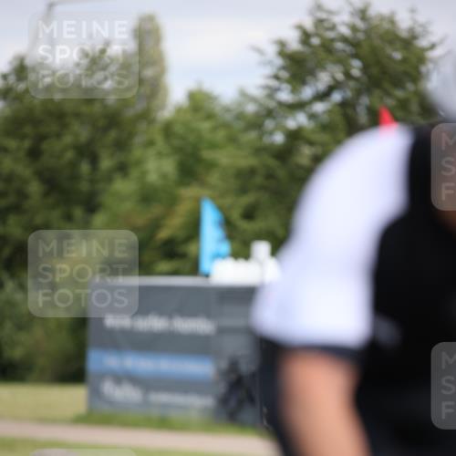 16.06.2024 - 26. Vierlanden-Triathlon Jannik Wohlers http://msf.ph/oto/6283659 16.06.2024 11:25:00 Radfahren 94, 102 meine-sportfotos.de
