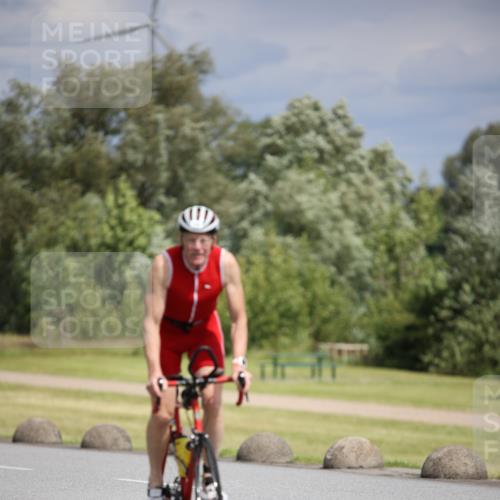 16.06.2024 - 26. Vierlanden-Triathlon Jannik Wohlers http://msf.ph/oto/6283674 16.06.2024 11:25:41 Radfahren 19, 568, 591, 604, 629 meine-sportfotos.de