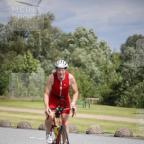 16.06.2024 - 26. Vierlanden-Triathlon Jannik Wohlers http://msf.ph/oto/6283683 16.06.2024 11:25:41 Radfahren 19, 568, 591, 604, 629 meine-sportfotos.de