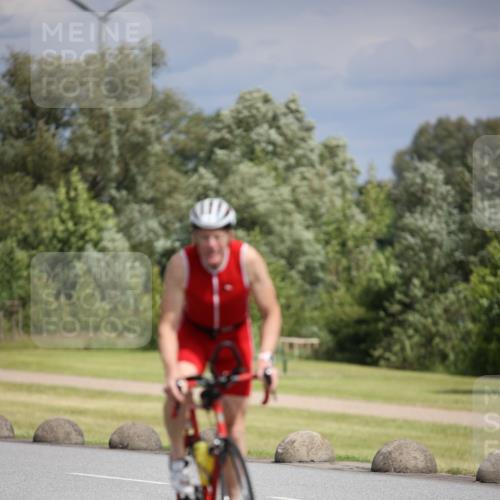 16.06.2024 - 26. Vierlanden-Triathlon Jannik Wohlers http://msf.ph/oto/6283689 16.06.2024 11:25:41 Radfahren 19, 568, 591, 604, 629 meine-sportfotos.de