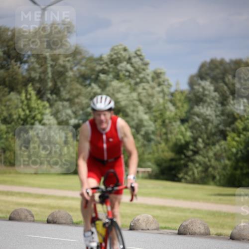 16.06.2024 - 26. Vierlanden-Triathlon Jannik Wohlers http://msf.ph/oto/6283691 16.06.2024 11:25:41 Radfahren 19, 568, 591, 604, 629 meine-sportfotos.de