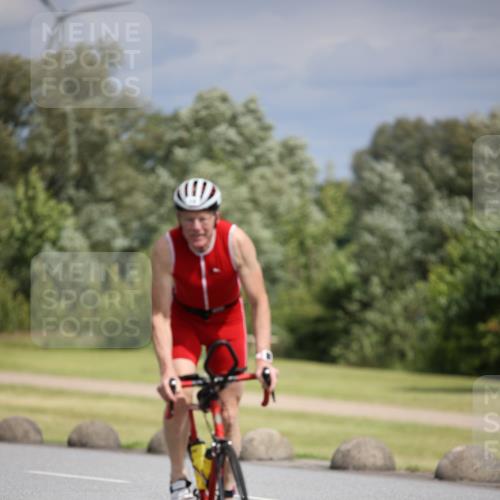 16.06.2024 - 26. Vierlanden-Triathlon Jannik Wohlers http://msf.ph/oto/6283696 16.06.2024 11:25:41 Radfahren 19, 568, 591, 604, 629 meine-sportfotos.de