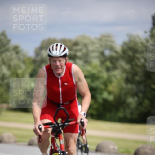 16.06.2024 - 26. Vierlanden-Triathlon Jannik Wohlers http://msf.ph/oto/6283723 16.06.2024 11:25:42 Radfahren 19, 568, 591, 604, 629 meine-sportfotos.de