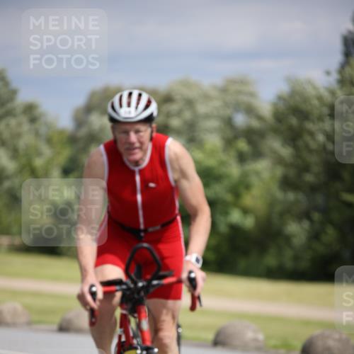 16.06.2024 - 26. Vierlanden-Triathlon Jannik Wohlers http://msf.ph/oto/6283725 16.06.2024 11:25:42 Radfahren 19, 568, 591, 604, 629 meine-sportfotos.de