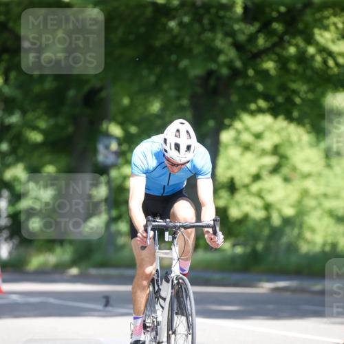 16.06.2024 - 7 Türme Triathlon Fuchs,  Jonas http://msf.ph/oto/6283756 16.06.2024 11:11:09 Radfahren 4 meine-sportfotos.de