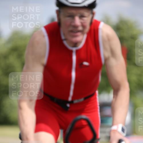 16.06.2024 - 26. Vierlanden-Triathlon Jannik Wohlers http://msf.ph/oto/6283777 16.06.2024 11:25:44 Radfahren 19, 568, 591, 604, 629 meine-sportfotos.de