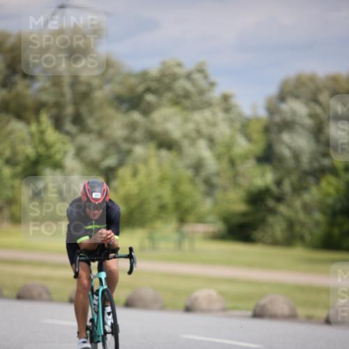 16.06.2024 - 26. Vierlanden-Triathlon Jannik Wohlers http://msf.ph/oto/6283792 16.06.2024 11:25:46 Radfahren 19, 20, 479, 591, 604, 629 meine-sportfotos.de