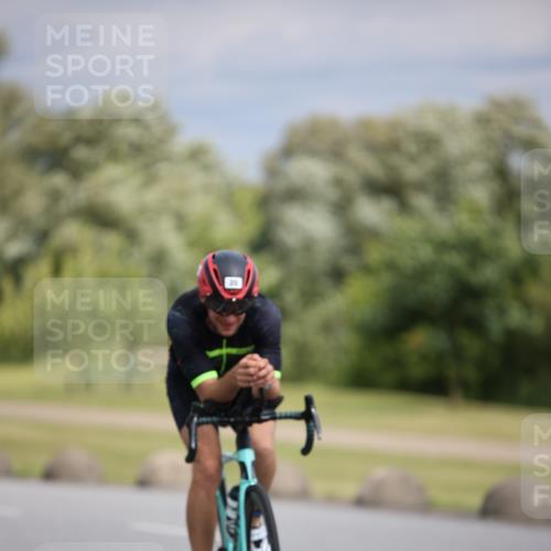 16.06.2024 - 26. Vierlanden-Triathlon Jannik Wohlers http://msf.ph/oto/6283864 16.06.2024 11:25:47 Radfahren 19, 20, 479, 591, 604, 629 meine-sportfotos.de