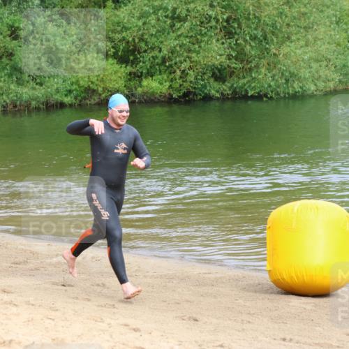 16.06.2024 - 26. Vierlanden-Triathlon Strokosch-Dieckow http://msf.ph/oto/6283865 16.06.2024 09:08:34 Schwimmen  meine-sportfotos.de
