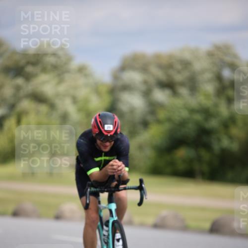 16.06.2024 - 26. Vierlanden-Triathlon Jannik Wohlers http://msf.ph/oto/6283867 16.06.2024 11:25:47 Radfahren 19, 20, 479, 591, 604, 629 meine-sportfotos.de