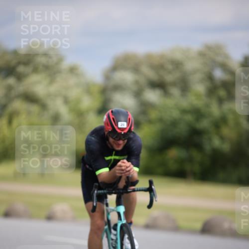 16.06.2024 - 26. Vierlanden-Triathlon Jannik Wohlers http://msf.ph/oto/6283871 16.06.2024 11:25:47 Radfahren 19, 20, 479, 591, 604, 629 meine-sportfotos.de