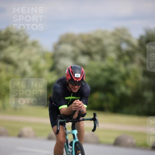 16.06.2024 - 26. Vierlanden-Triathlon Jannik Wohlers http://msf.ph/oto/6283876 16.06.2024 11:25:47 Radfahren 19, 20, 479, 591, 604, 629 meine-sportfotos.de