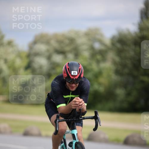 16.06.2024 - 26. Vierlanden-Triathlon Jannik Wohlers http://msf.ph/oto/6283884 16.06.2024 11:25:48 Radfahren 19, 20, 479, 591, 604, 629 meine-sportfotos.de