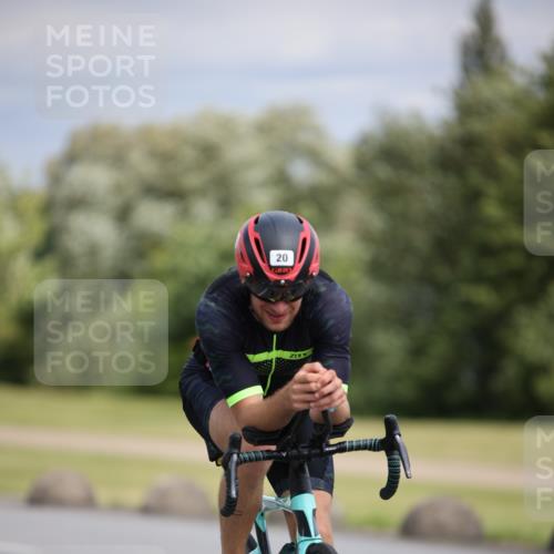 16.06.2024 - 26. Vierlanden-Triathlon Jannik Wohlers http://msf.ph/oto/6283890 16.06.2024 11:25:48 Radfahren 19, 20, 479, 591, 604, 629 meine-sportfotos.de