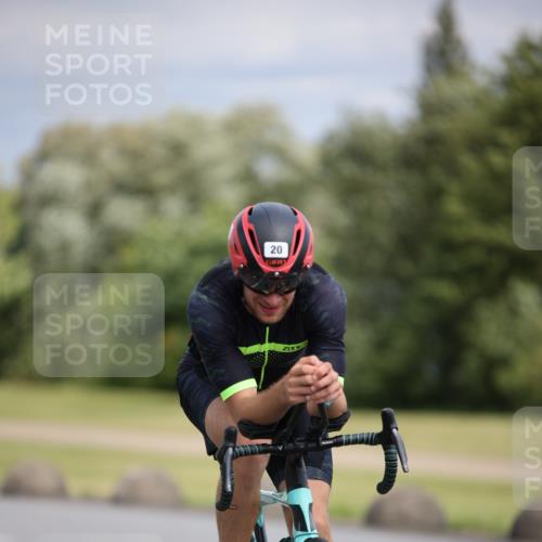 16.06.2024 - 26. Vierlanden-Triathlon Jannik Wohlers http://msf.ph/oto/6283893 16.06.2024 11:25:48 Radfahren 19, 20, 479, 591, 604, 629 meine-sportfotos.de
