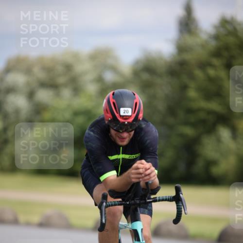 16.06.2024 - 26. Vierlanden-Triathlon Jannik Wohlers http://msf.ph/oto/6283894 16.06.2024 11:25:48 Radfahren 19, 20, 479, 591, 604, 629 meine-sportfotos.de