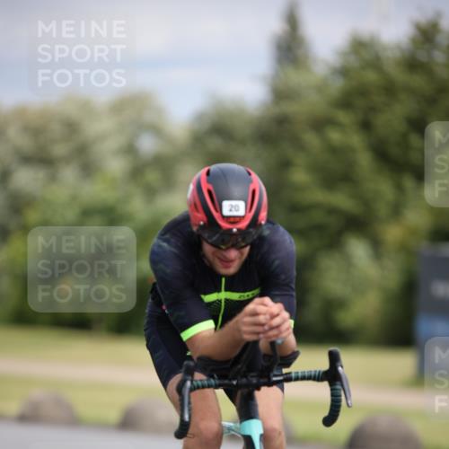 16.06.2024 - 26. Vierlanden-Triathlon Jannik Wohlers http://msf.ph/oto/6283898 16.06.2024 11:25:48 Radfahren 19, 20, 479, 591, 604, 629 meine-sportfotos.de