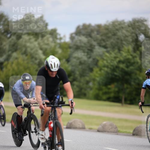 16.06.2024 - 26. Vierlanden-Triathlon Jannik Wohlers http://msf.ph/oto/6283930 16.06.2024 11:27:47 Radfahren 26, 144, 176, 481, 578, 582, 619 meine-sportfotos.de