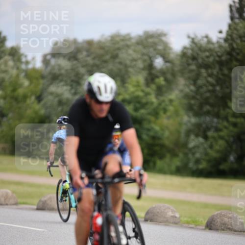 16.06.2024 - 26. Vierlanden-Triathlon Jannik Wohlers http://msf.ph/oto/6284036 16.06.2024 11:27:47 Radfahren 26, 144, 176, 481, 578, 582, 619 meine-sportfotos.de