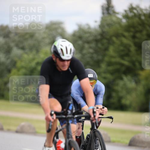 16.06.2024 - 26. Vierlanden-Triathlon Jannik Wohlers http://msf.ph/oto/6284114 16.06.2024 11:27:48 Radfahren 26, 144, 176, 481, 578, 582, 619 meine-sportfotos.de