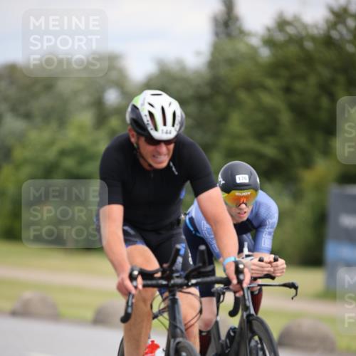 16.06.2024 - 26. Vierlanden-Triathlon Jannik Wohlers http://msf.ph/oto/6284118 16.06.2024 11:27:48 Radfahren 26, 144, 176, 481, 578, 582, 619 meine-sportfotos.de