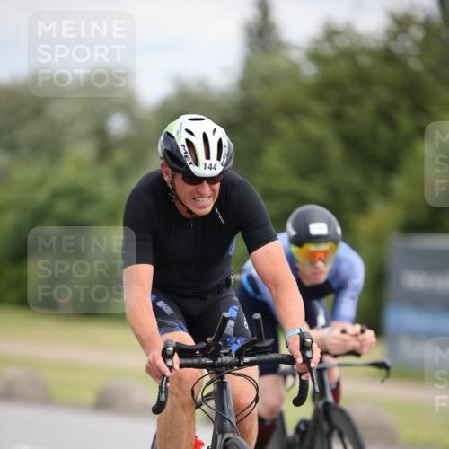 16.06.2024 - 26. Vierlanden-Triathlon Jannik Wohlers http://msf.ph/oto/6284120 16.06.2024 11:27:48 Radfahren 26, 144, 176, 481, 578, 582, 619 meine-sportfotos.de